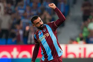 نجم طرابزون سبور السابق: محمد صلاح لاعب يتمناه الجميع 19 أكتوبر 2026 03:26 م